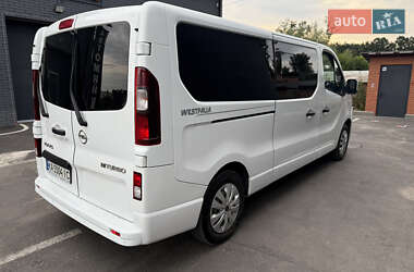 Мінівен Opel Vivaro 2016 в 
