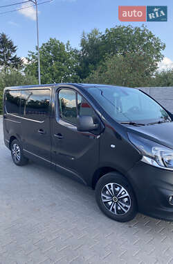 Минивэн Opel Vivaro 2014 в 