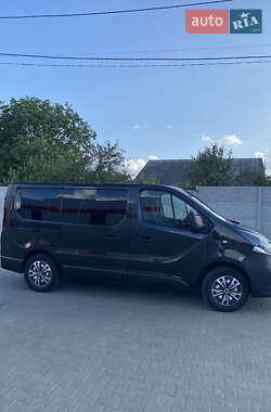 Минивэн Opel Vivaro 2014 в 