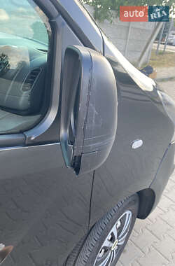 Минивэн Opel Vivaro 2014 в 
