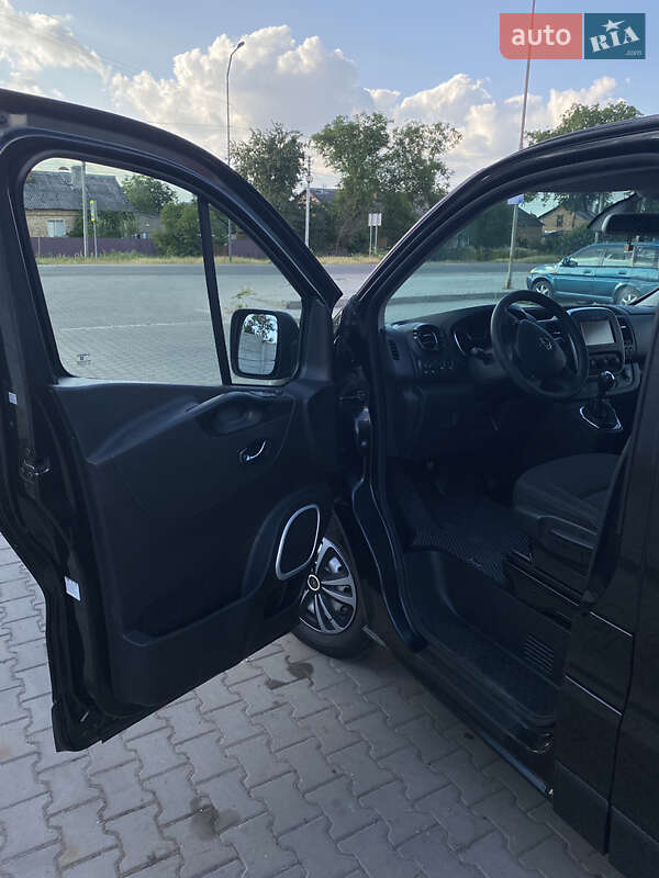 Минивэн Opel Vivaro 2014 в Луцке фото 20 Минивэн Opel Vivaro 2014 в Луцке