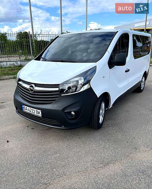 Минивэн Opel Vivaro 2006 в Кропивницком