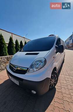 Грузовой фургон Opel Vivaro 2011 в Виннице