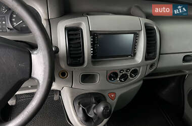 Минивэн Opel Vivaro 2003 в 