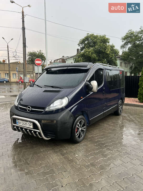Минивэн Opel Vivaro 2005 в Одессе