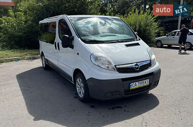 Мінівен Opel Vivaro 2014 в Умані