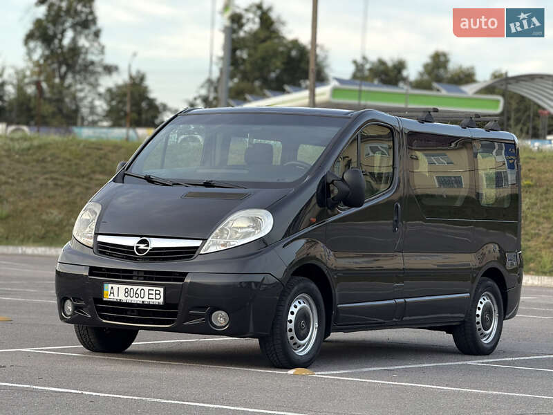 Opel Vivaro 2006