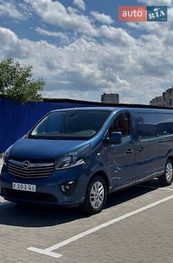 Грузовой фургон Opel Vivaro 2017 в Калуше
