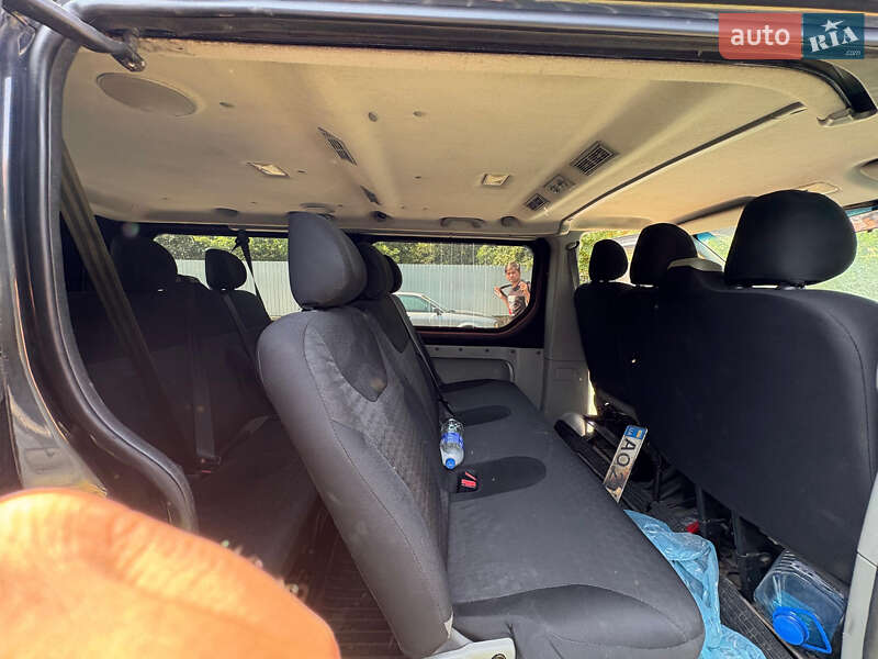 Opel Vivaro 2012