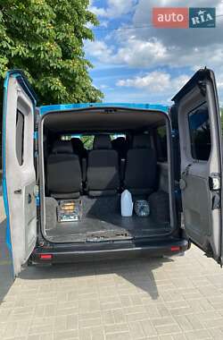 Минивэн Opel Vivaro 2006 в 