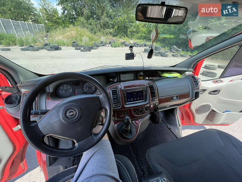 Мінівен Opel Vivaro 2009 в Харкові