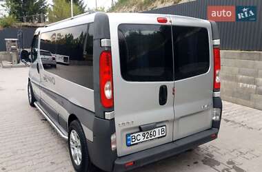 Минивэн Opel Vivaro 2009 в 