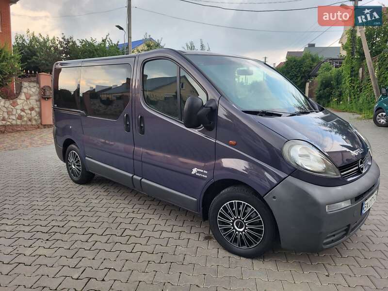 Мінівен Opel Vivaro 2005 в Хмельницькому
