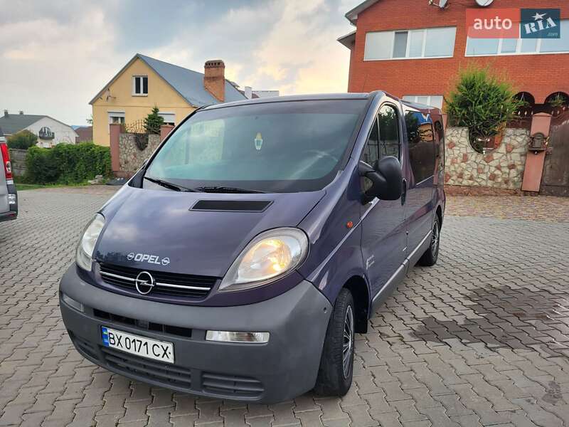 Мінівен Opel Vivaro 2005 в Хмельницькому