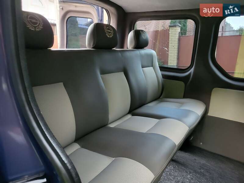 Мінівен Opel Vivaro 2005 в Хмельницькому