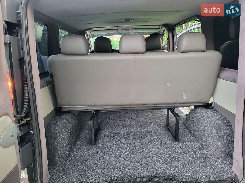 Мінівен Opel Vivaro 2005 в Хмельницькому