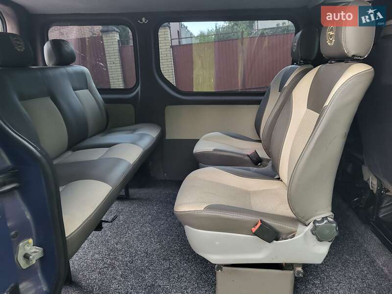 Мінівен Opel Vivaro 2005 в Хмельницькому