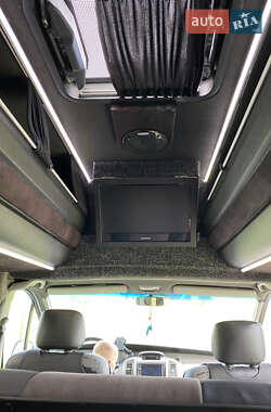 Минивэн Opel Vivaro 2007 в 