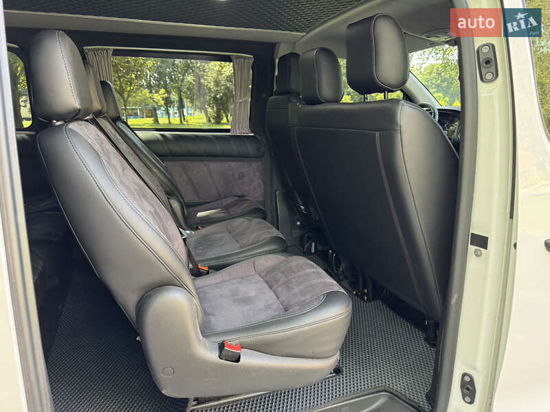 Мінівен Opel Vivaro 2020 в Хмельницькому