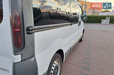 Минивэн Opel Vivaro 2005 в Ратным