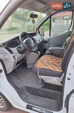 Минивэн Opel Vivaro 2005 в Ратным