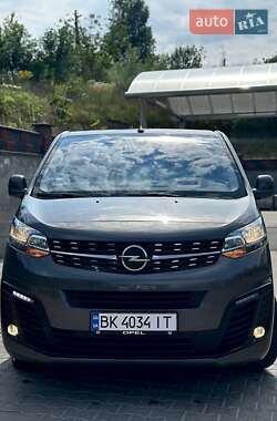 Минивэн Opel Vivaro 2021 в Почаеве