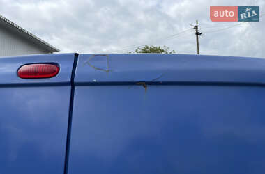 Грузовой фургон Opel Vivaro 2005 в 