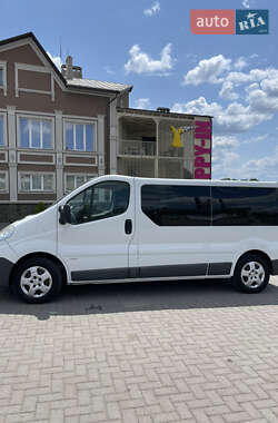 Минивэн Opel Vivaro 2013 в Черновцах