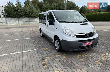 Минивэн Opel Vivaro 2012 в 