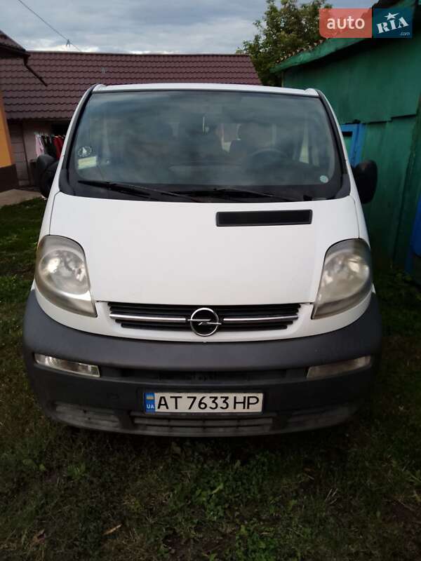 Opel Vivaro 2002