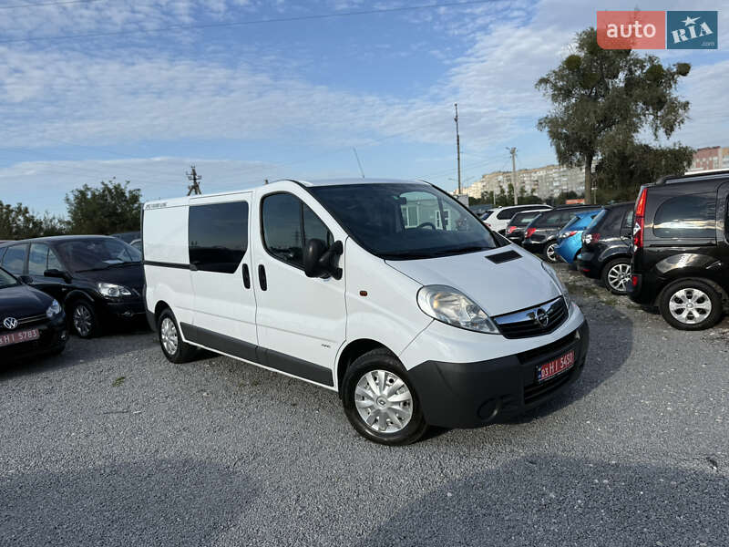 Opel Vivaro 2013