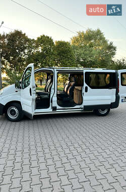 Мінівен Opel Vivaro 2009 в Миргороді