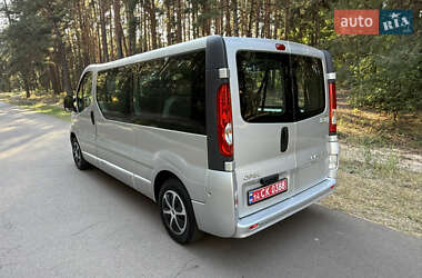 Мінівен Opel Vivaro 2014 в Києві