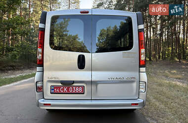 Мінівен Opel Vivaro 2014 в Києві