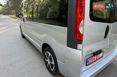 Мінівен Opel Vivaro 2014 в Києві
