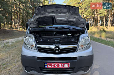 Мінівен Opel Vivaro 2014 в Києві