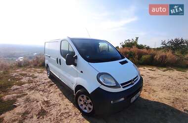 Грузовой фургон Opel Vivaro 2003 в Ивано-Франковске