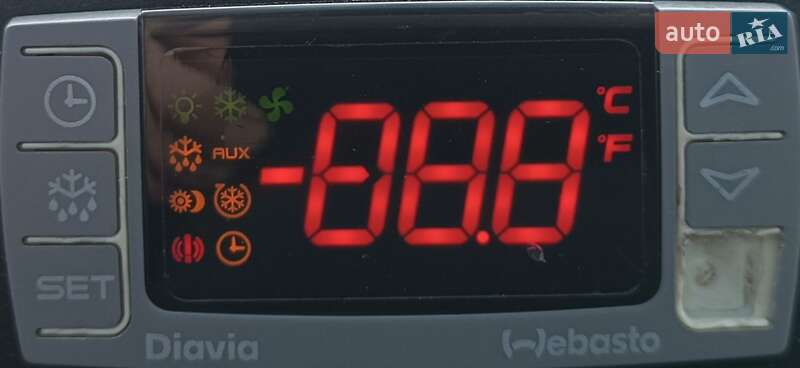 Мінівен Opel Vivaro 2015 в Івано-Франківську