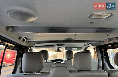 Минивэн Opel Vivaro 2012 в 