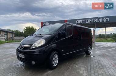 Минивэн Opel Vivaro 2006 в 