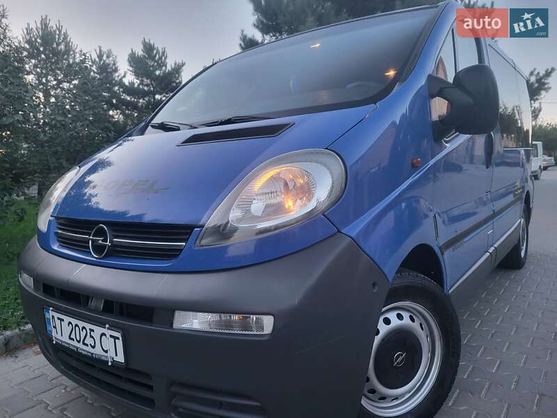 Opel Vivaro 2006