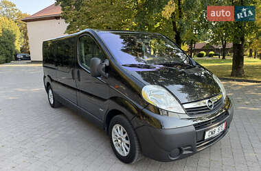 Мінівен Opel Vivaro 2010 в Калуші