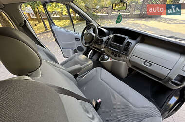 Минивэн Opel Vivaro 2010 в 