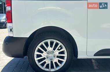 Минивэн Opel Vivaro 2020 в 