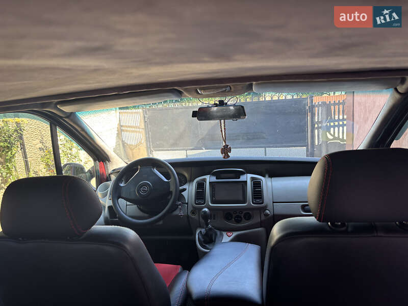 Минивэн Opel Vivaro 2005 в Умани