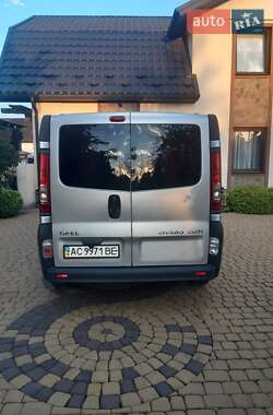 Минивэн Opel Vivaro 2010 в 