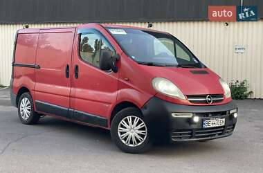Грузовой фургон Opel Vivaro 2002 в Николаеве