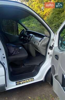 Минивэн Opel Vivaro 2005 в Киеве