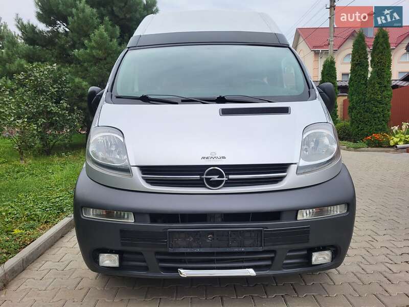 Мінівен Opel Vivaro 2004 в Хмельницькому