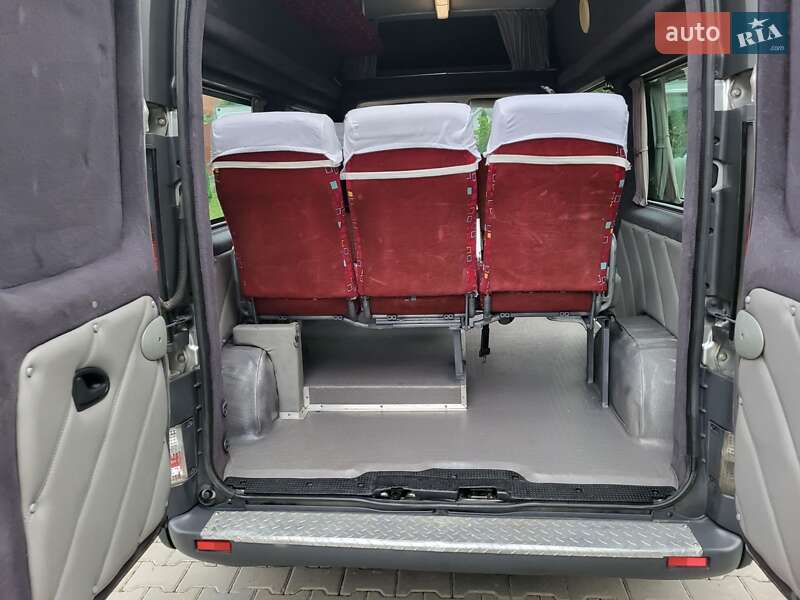 Мінівен Opel Vivaro 2004 в Хмельницькому